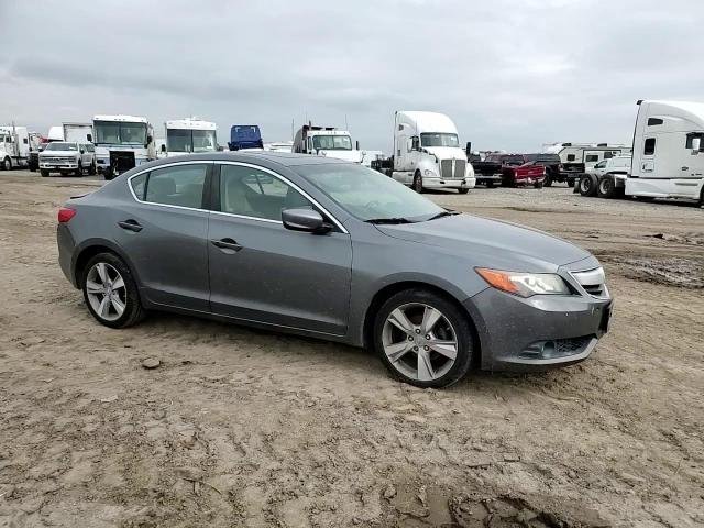 2013 Acura ILX - Image 10