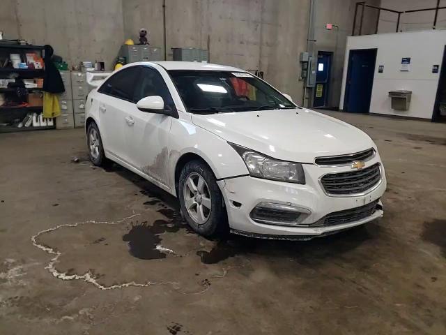 2015 Chevrolet Cruze - Image 11