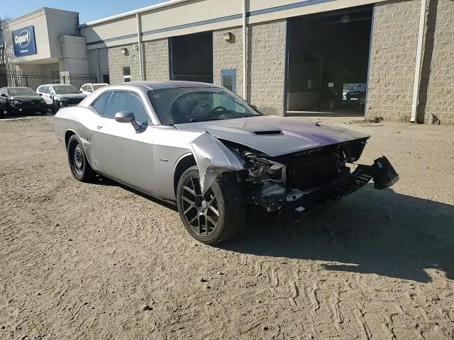 2016 Dodge Challenger - Image 11