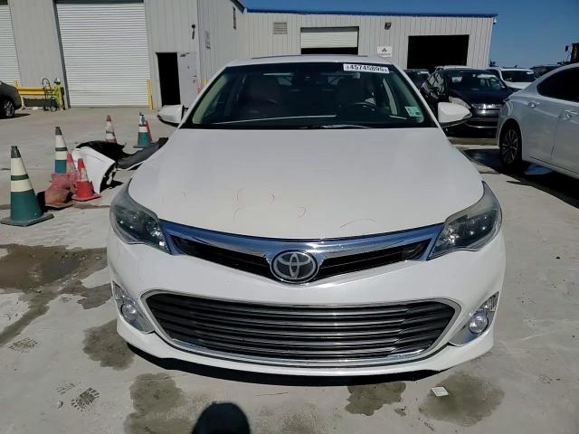 2014 Toyota Avalon - Image 14
