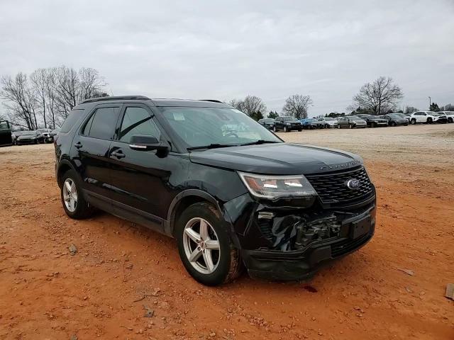 2019 Ford Explorer - Image 11