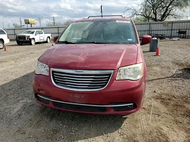2013 Chrysler Town & Country - Image 11