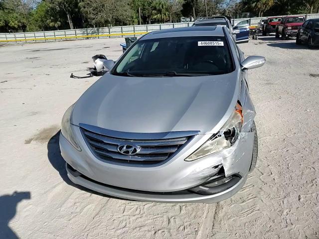 2014 Hyundai Sonata - Image 11