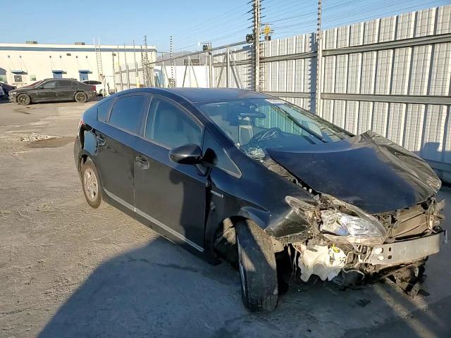 2011 Toyota Prius - Image 11
