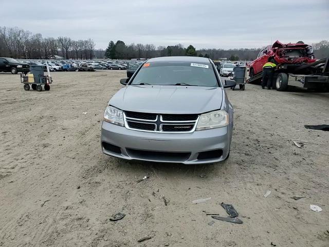 2013 Dodge Avenger - Image 11