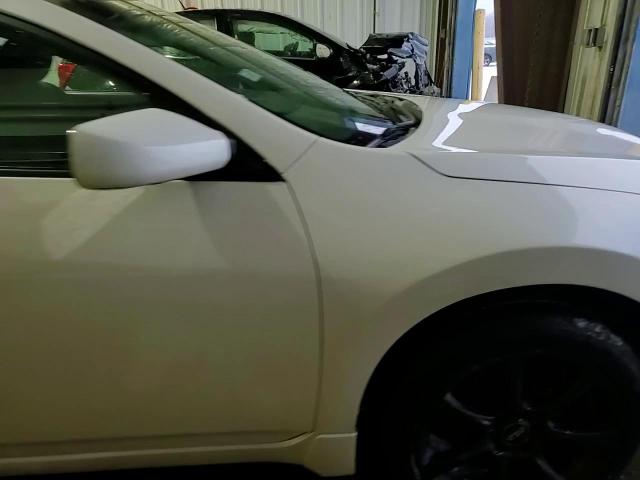 2012 Nissan Altima - Image 13