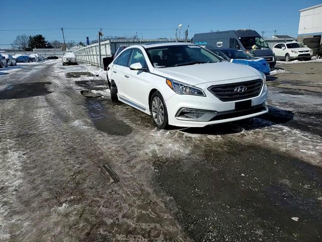 2016 Hyundai Sonata - Image 13