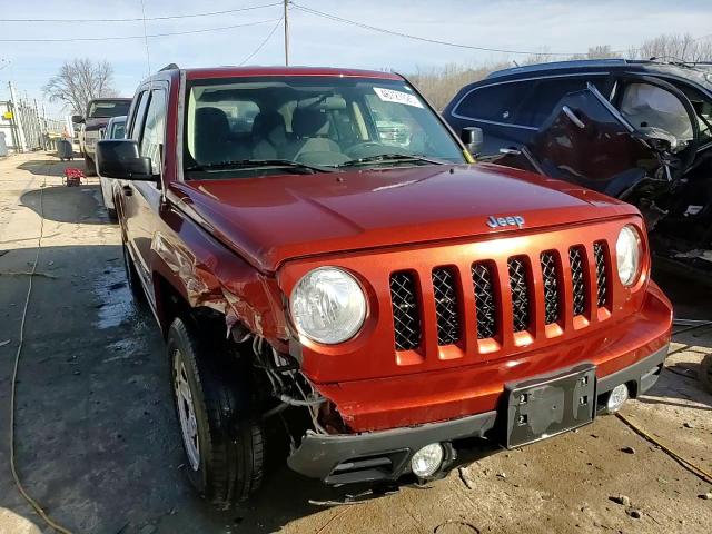 2012 Jeep Liberty (Patriot) - Image 14