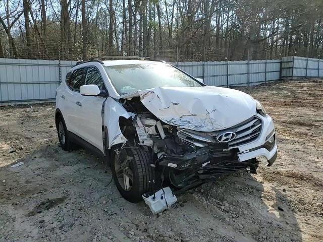 2017 Hyundai Santa Fe - Image 11
