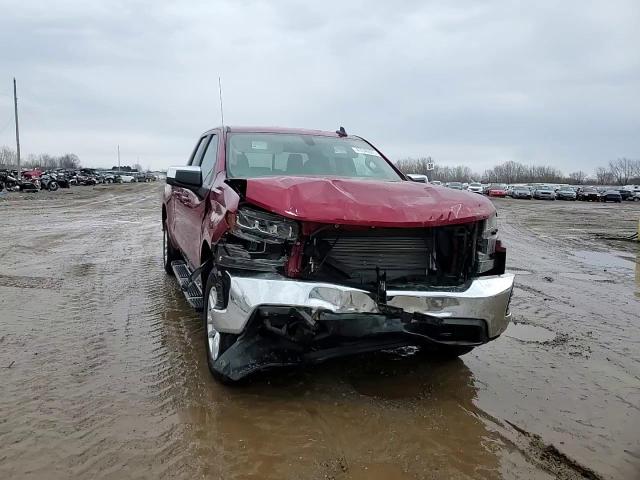 2019 Chevrolet Silverado - Image 14