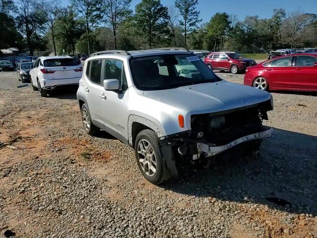 2015 Jeep Renegade - Image 12