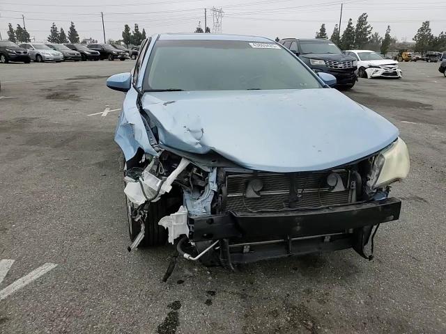 2013 Toyota Camry - Image 10