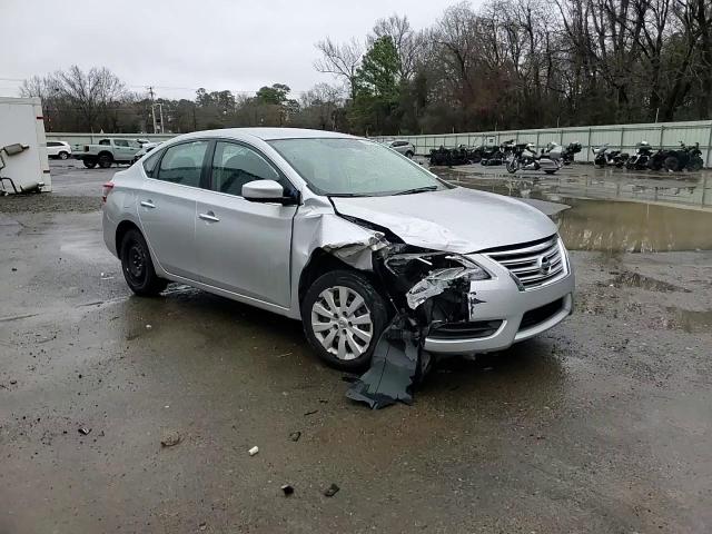2015 Nissan Sentra - Image 13