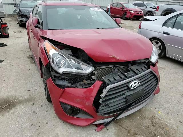 2016 Hyundai Veloster - Image 10