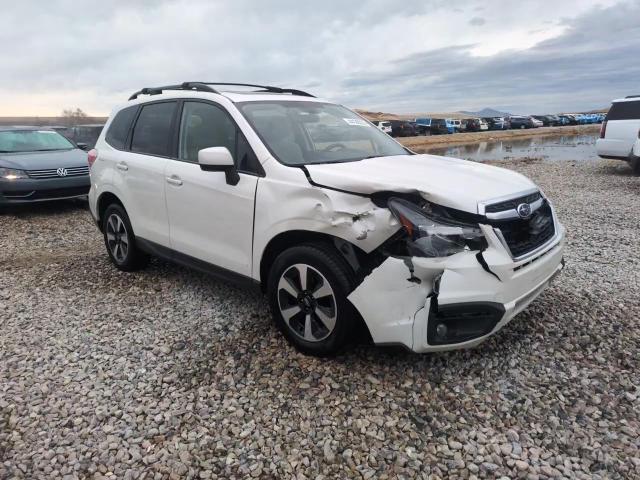 2018 Subaru Forester - Image 14