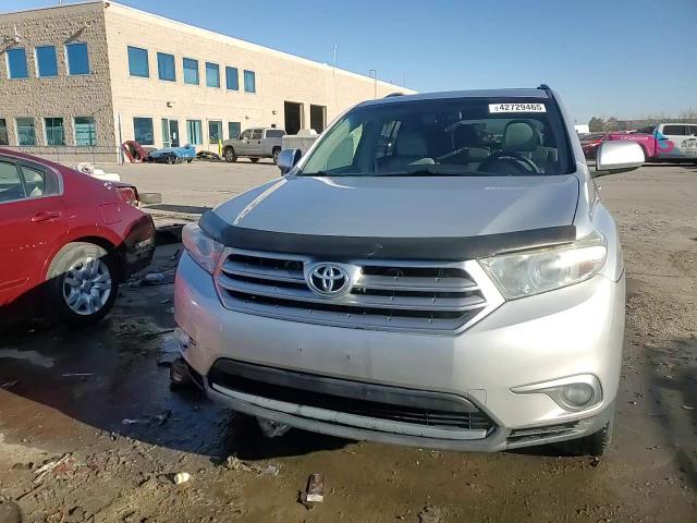 2013 Toyota Highlander - Image 14