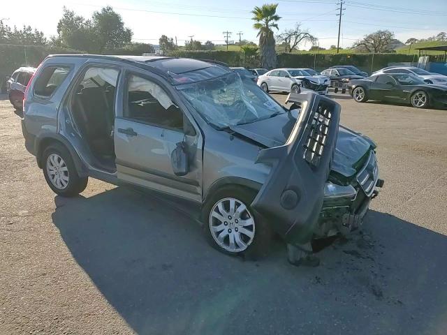 2005 Honda CR-V - Image 12