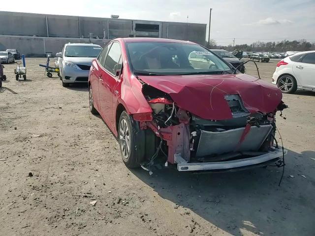 2019 Toyota Prius - Image 10