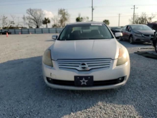 2008 Nissan Altima - Image 10