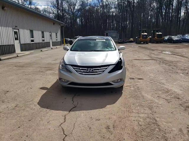 2013 Hyundai Sonata - Image 15