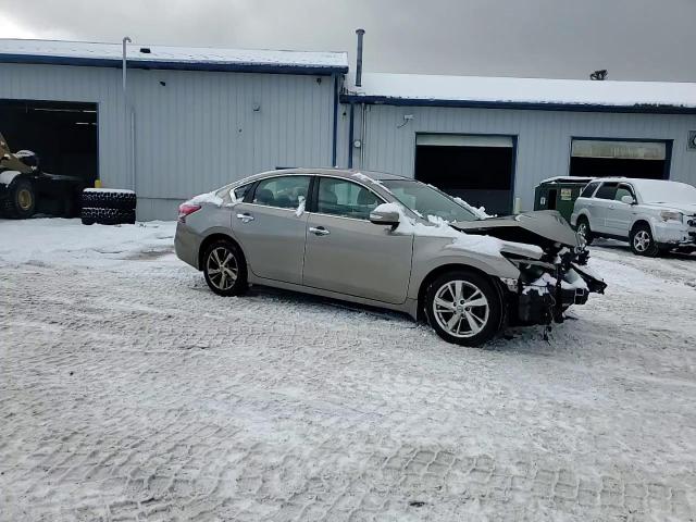 2013 Nissan Altima - Image 10
