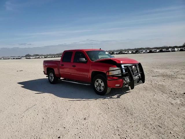 2011 Chevrolet Silverado - Image 11