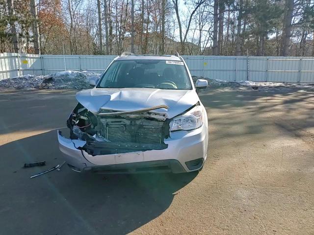 2014 Subaru Forester - Image 12