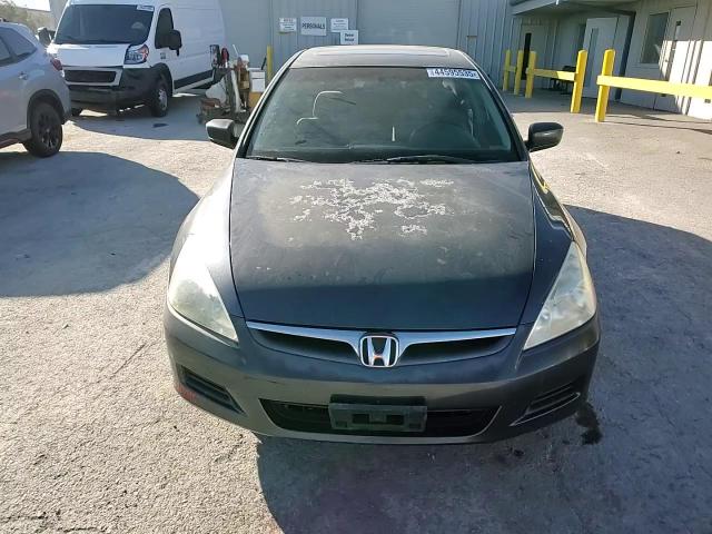 2007 Honda Accord - Image 11