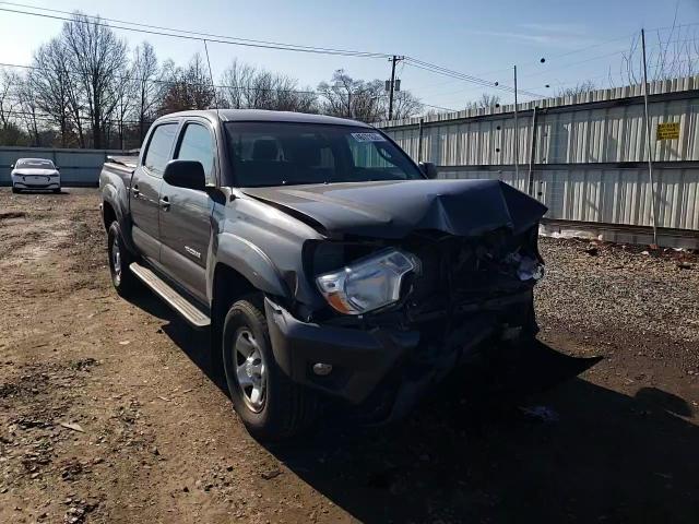 2012 Toyota Tacoma - Image 11