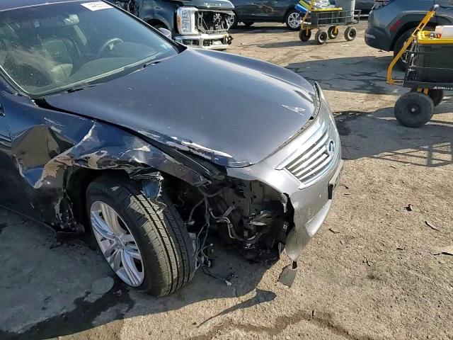 2011 Infiniti G - Image 11
