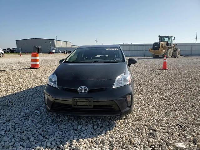 2015 Toyota Prius - Image 10