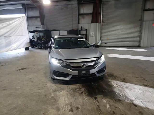 2016 Honda Civic - Image 10