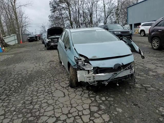 2013 Toyota Prius - Image 11