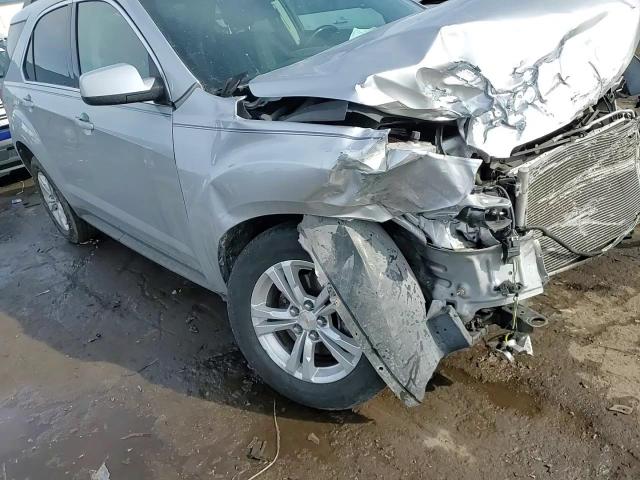 2015 Chevrolet Equinox - Image 11