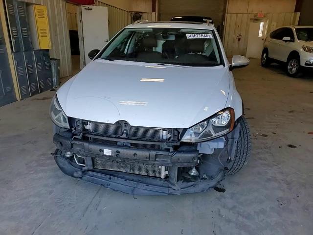 2017 Volkswagen Golf - Image 12