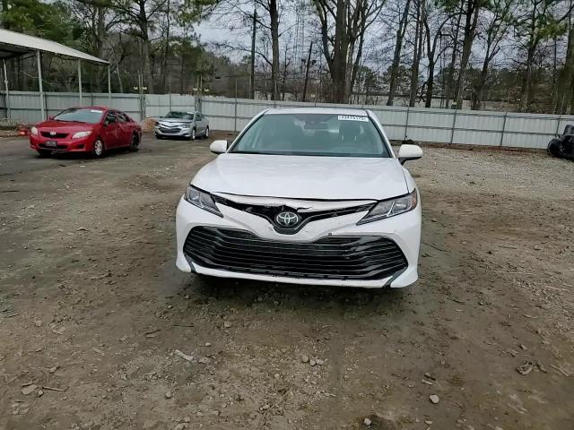 2020 Toyota Camry - Image 13