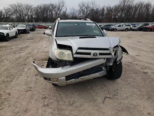 2005 Toyota 4Runner - Image 12