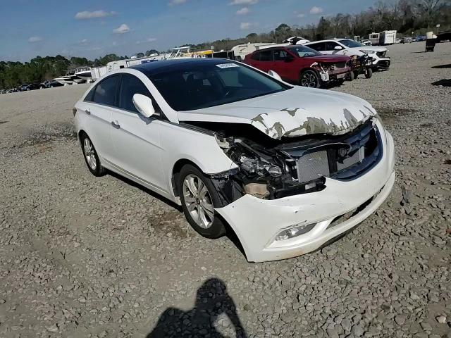 2012 Hyundai Sonata - Image 11