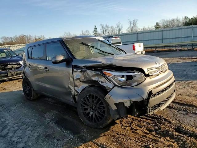 2019 Kia Soul - Image 11