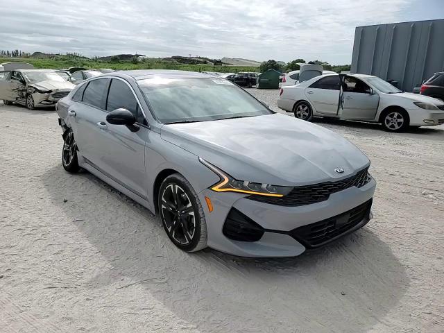 2021 Kia K5 - Image 11