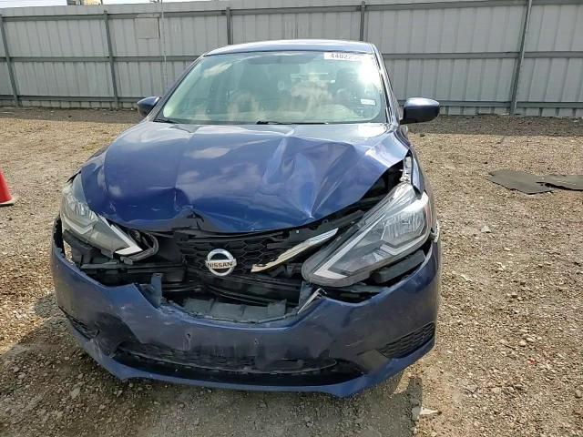 2019 Nissan Sentra - Image 11