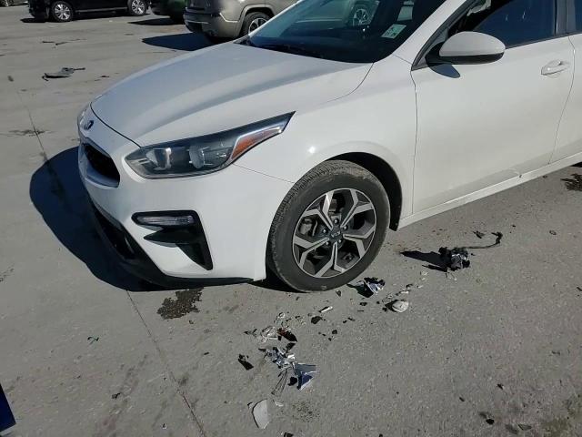2019 Kia Forte - Image 11