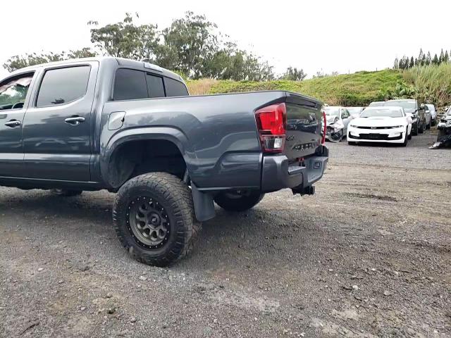 2020 Toyota Tacoma - Image 11