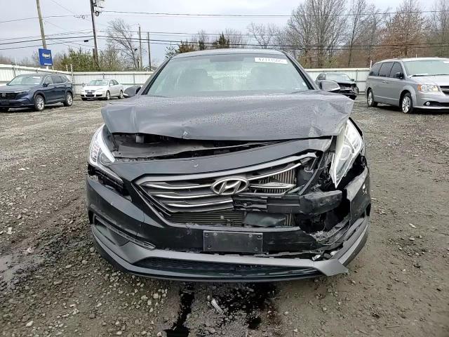 2015 Hyundai Sonata - Image 11