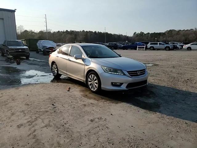 2014 Honda Accord - Image 13