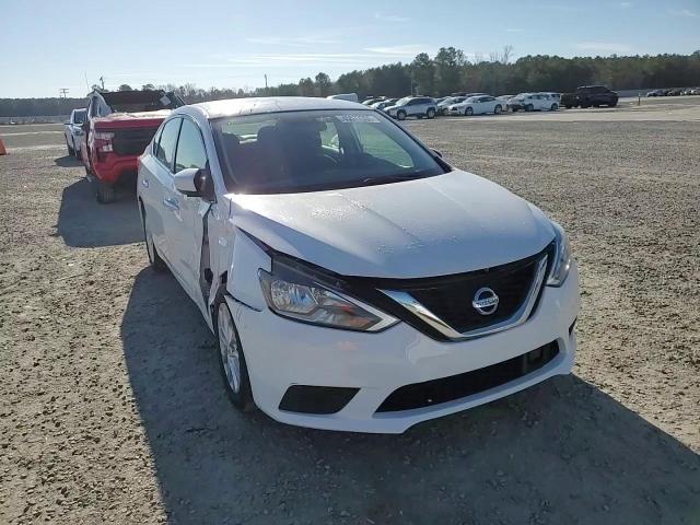 2018 Nissan Sentra - Image 10