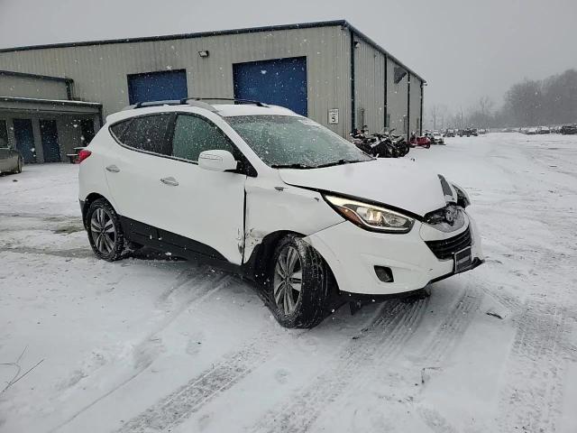 2015 Hyundai Tucson - Image 14