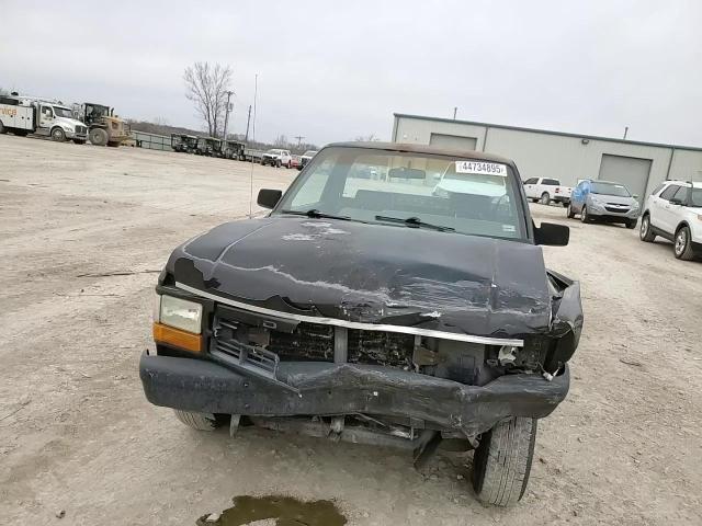 1992 Dodge Dakota - Image 10