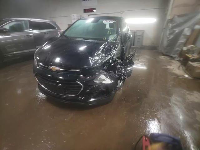 2018 Chevrolet Trax - Image 13