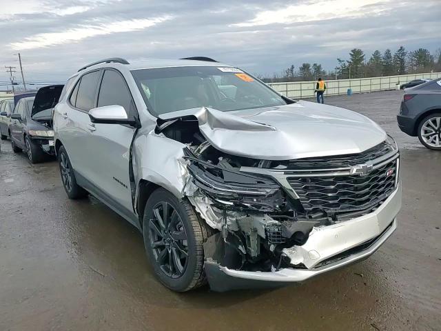 2022 Chevrolet Equinox - Image 12